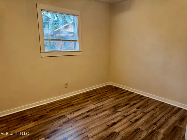 $120,000 | 8 Oak Lane, Natchez, MS 39120