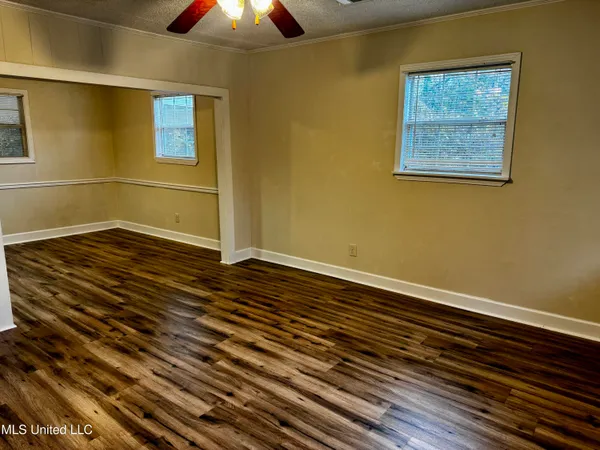 $120,000 | 8 Oak Lane, Natchez, MS 39120
