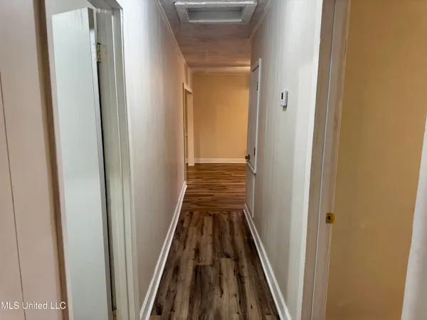 $120,000 | 8 Oak Lane, Natchez, MS 39120