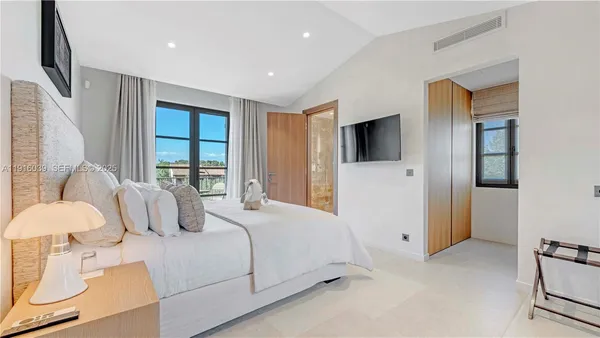 a close view of sink and tap