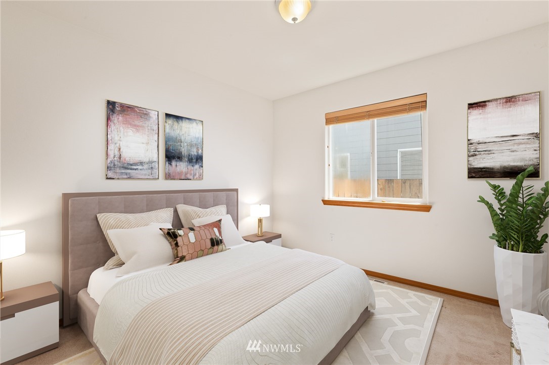 2008 Queen Avenue Northeast Renton, WA 98056 - Photo 13 of 29 Gallery Image 13