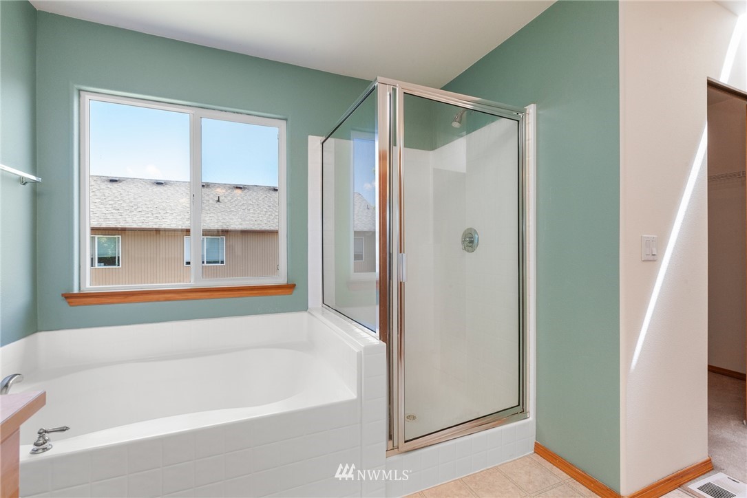 2008 Queen Avenue Northeast Renton, WA 98056 - Photo 20 of 29 Gallery Image 20