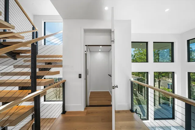 $4,695,000 | 8210 West Bayshore Drive, Margate City, NJ 08402