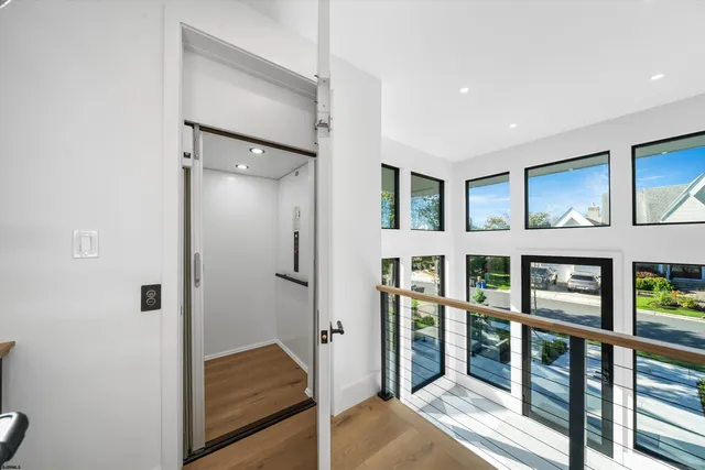 $4,695,000 | 8210 West Bayshore Drive, Margate City, NJ 08402