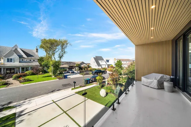 $4,695,000 | 8210 West Bayshore Drive, Margate City, NJ 08402