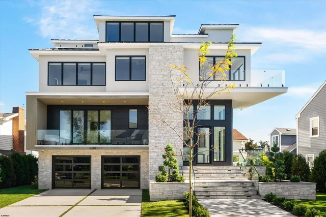 $4,695,000 | 8210 West Bayshore Drive, Margate City, NJ 08402