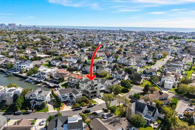 $4,695,000 | 8210 West Bayshore Drive, Margate City, NJ 08402