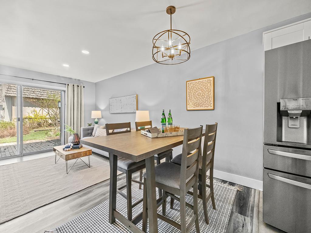 6140 Golden Valley Road Golden Valley, MN 55422 - Photo 6 of 31