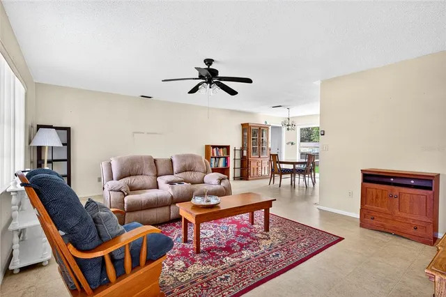 $210,000 | 6226 Southeast 122nd Lane, Belleview, FL 34420