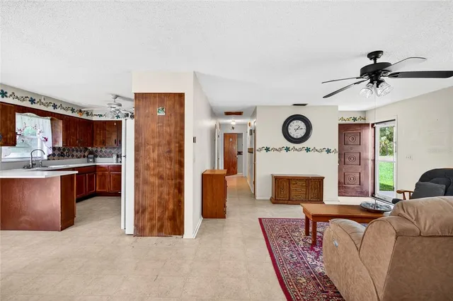 $210,000 | 6226 Southeast 122nd Lane, Belleview, FL 34420