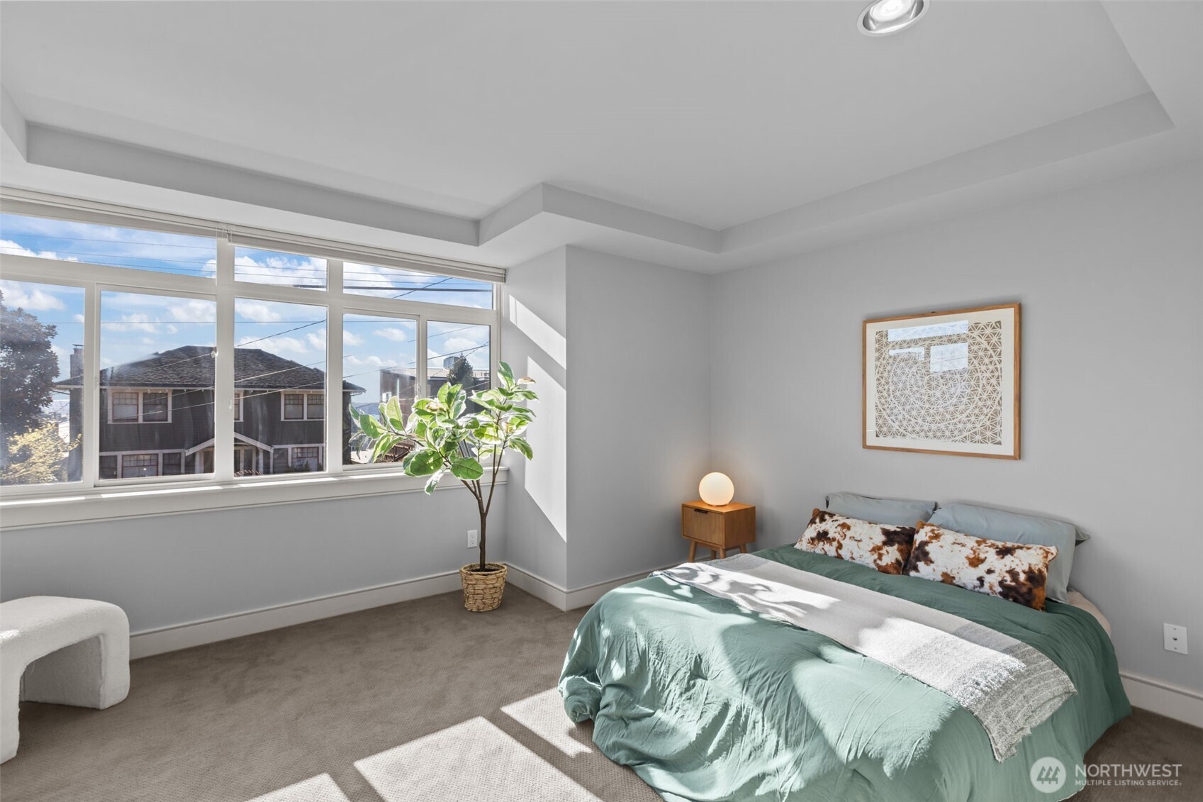 116 Aloha Street, Unit 116 Seattle, WA 98109 - Photo 14 of 28