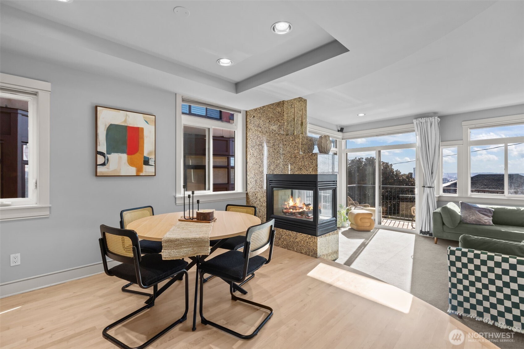 116 Aloha Street, Unit 116 Seattle, WA 98109 - Photo 9 of 28