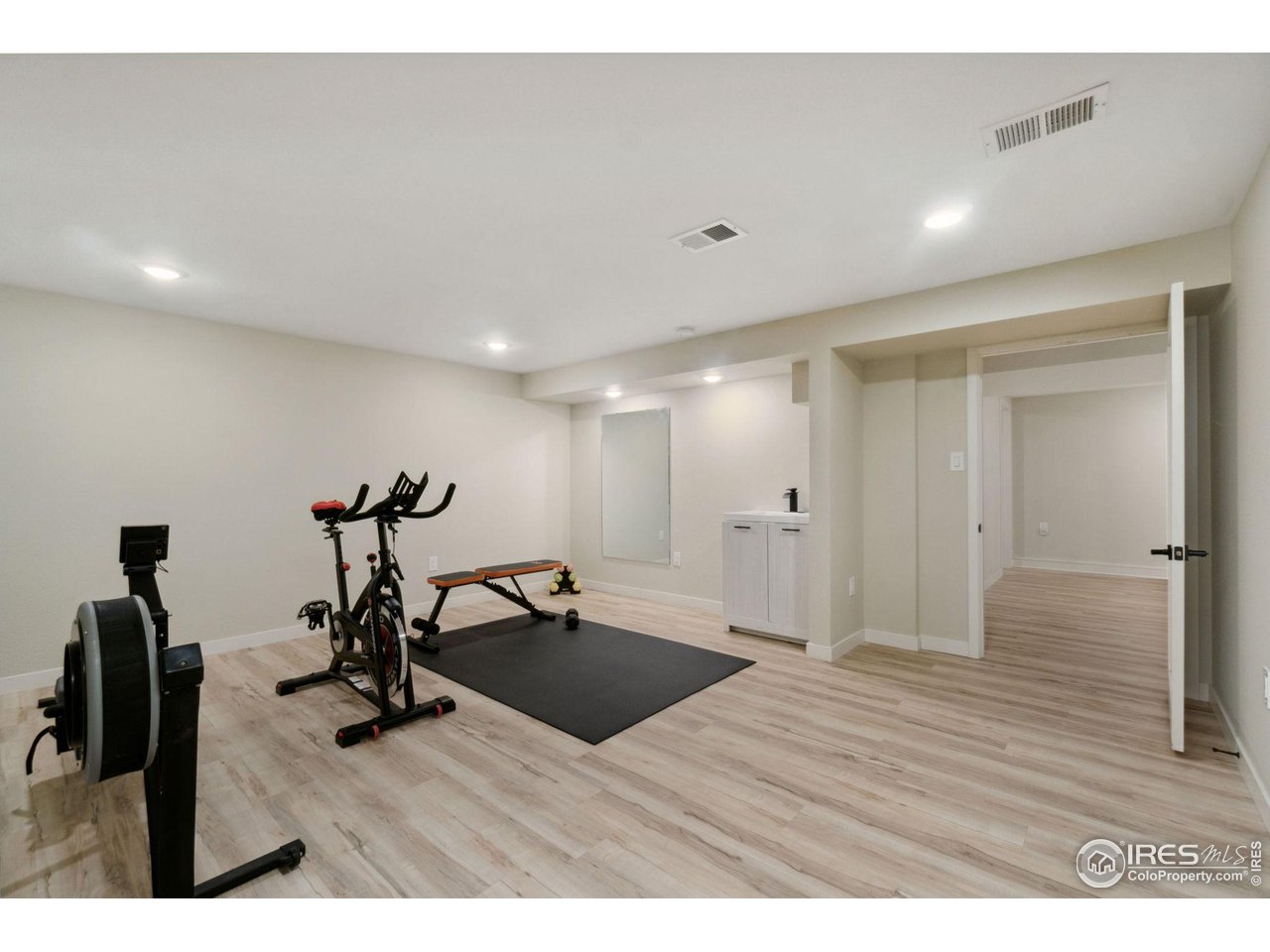 8861 Marathon Road Niwot, CO 80503 - Photo 32 of 40 a view of a room with gym equipment