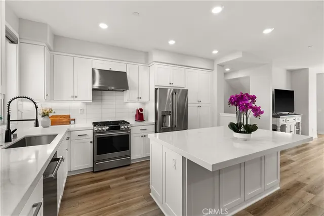 $1,290,000 | 202 Keeper, Irvine, CA 92618