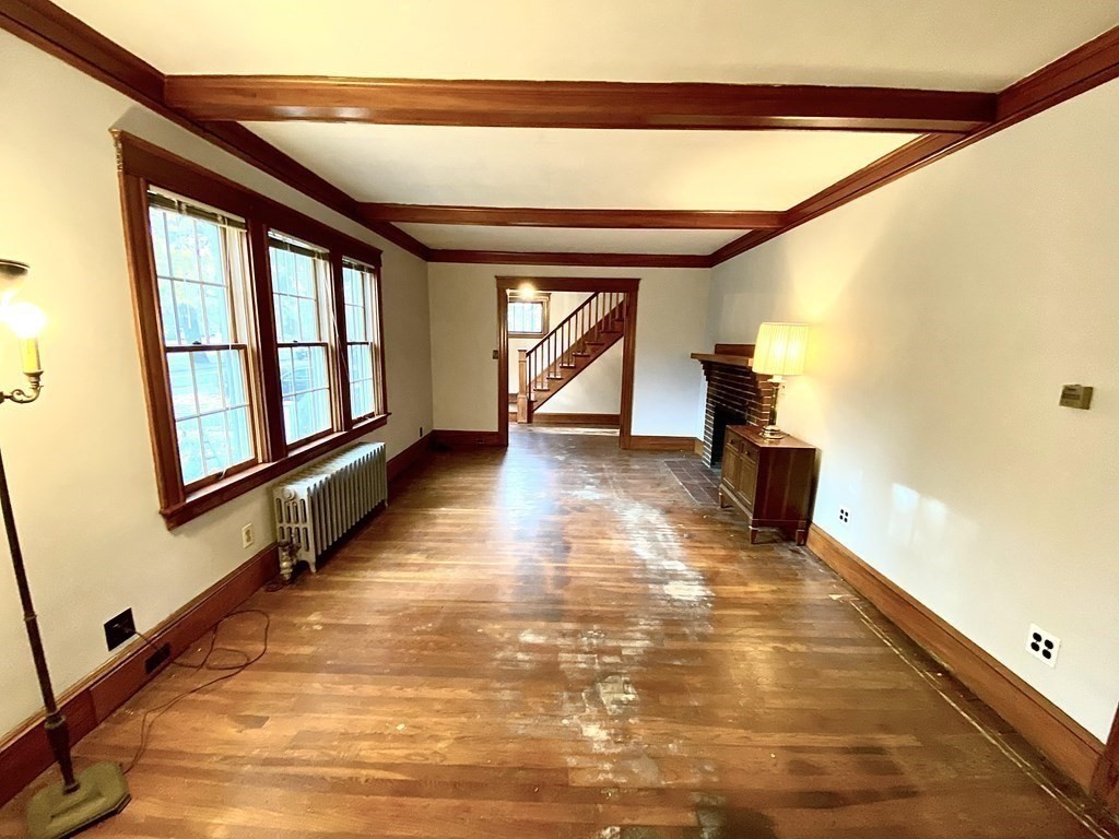 243 Weston Road Wellesley, MA 02482 - Photo 20 of 37
