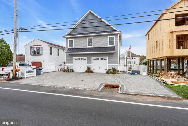 $825,000 | 1131 Beach Boulevard, Forked River, NJ 08731