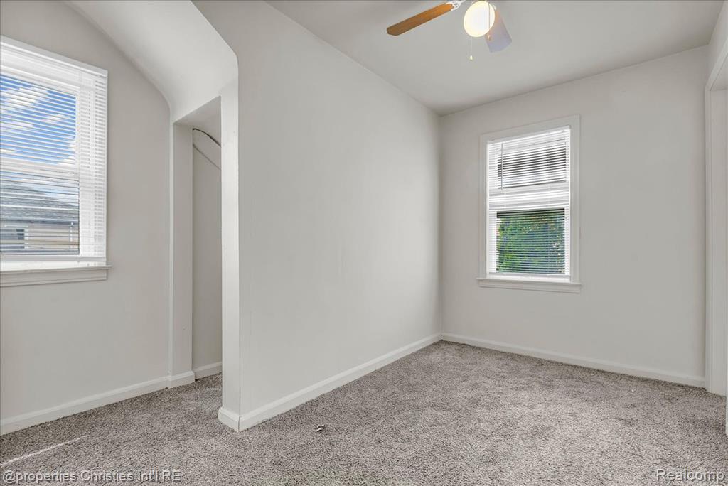 12 Perrin Street River Rouge, MI 48218 - Photo 15 of 23