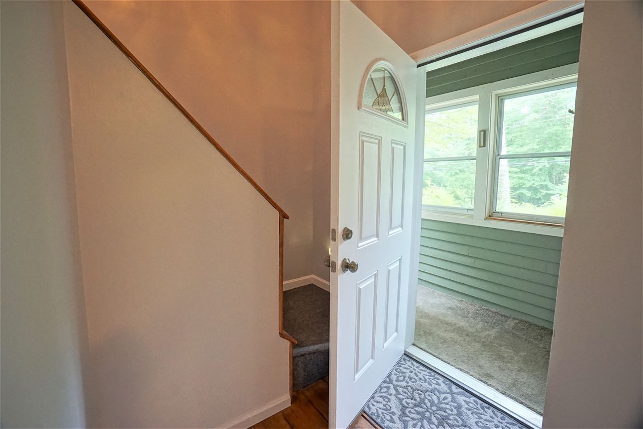 640 River Road Weare, NH 03281 - Photo 3 of 37 Gallery Image 3