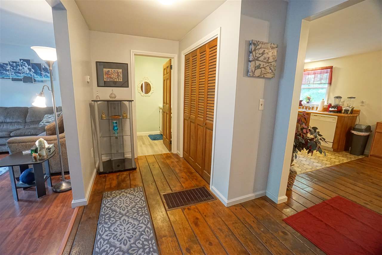 640 River Road Weare, NH 03281 - Photo 6 of 37 Gallery Image 6