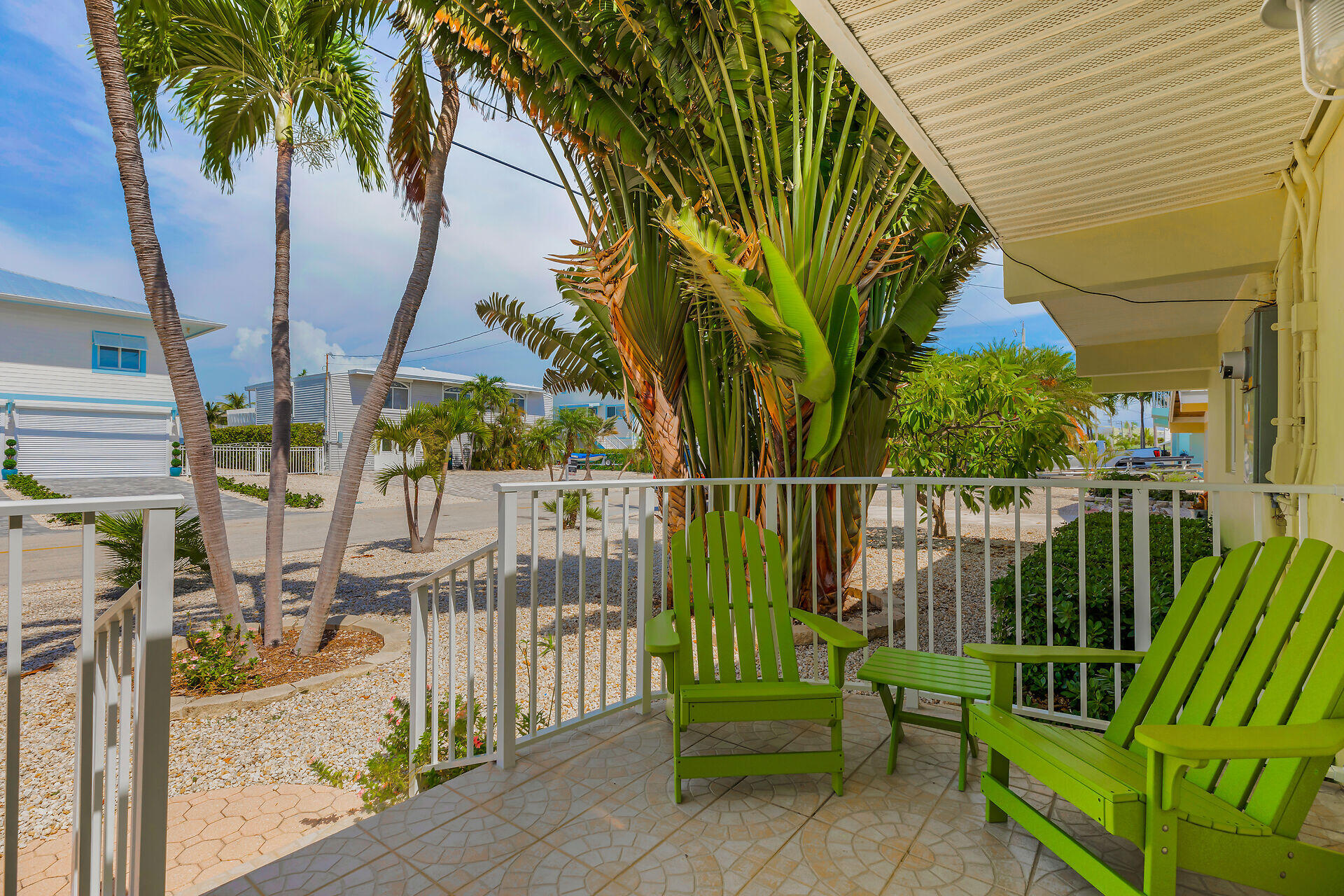 351 5th Street Key Colony Beach, FL 33051 - Photo 18 of 43 Shady Porch