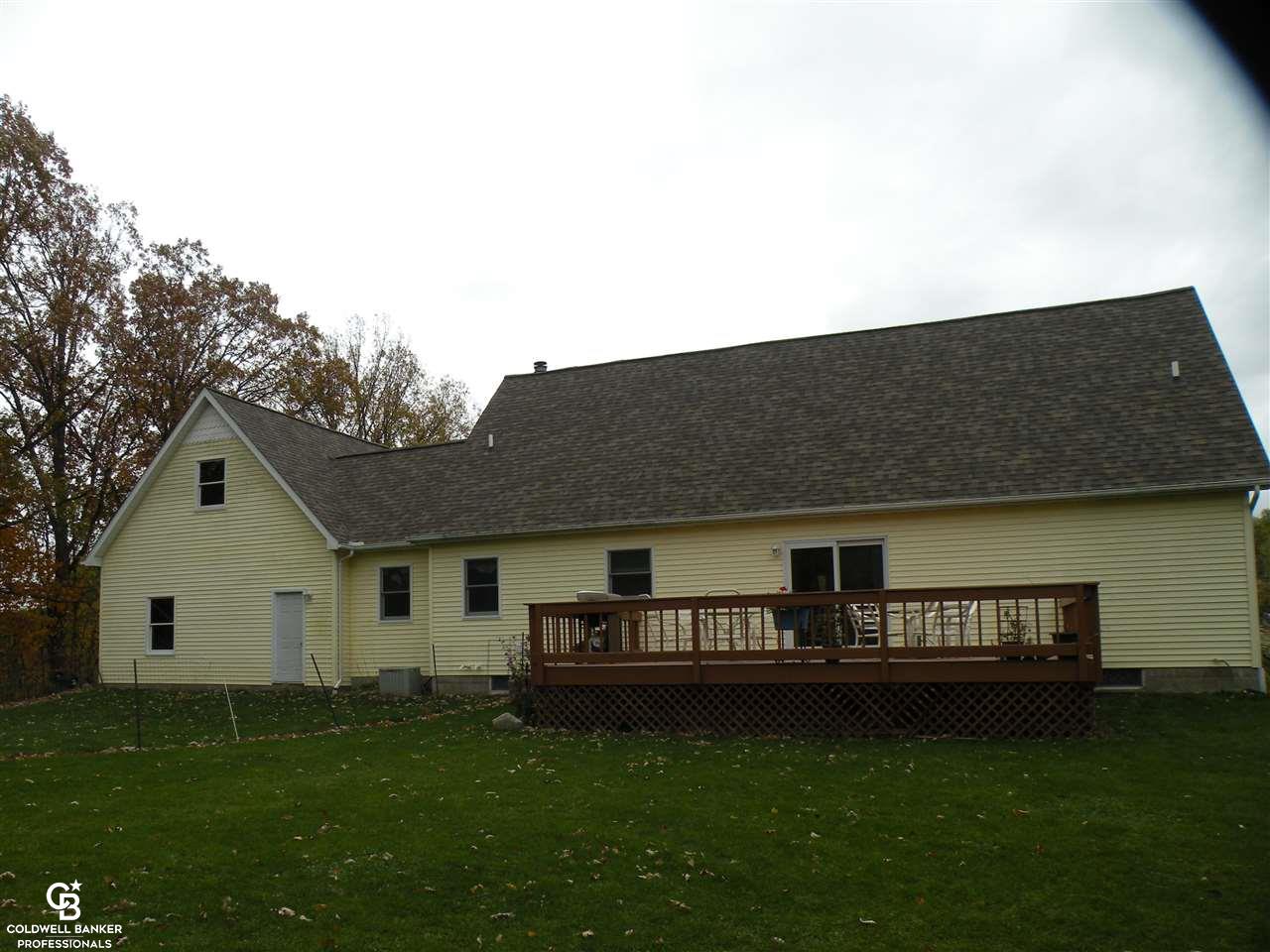 9962 Pound Road Columbus, MI 48063 - Photo 32 of 33 50026651-31.JPG