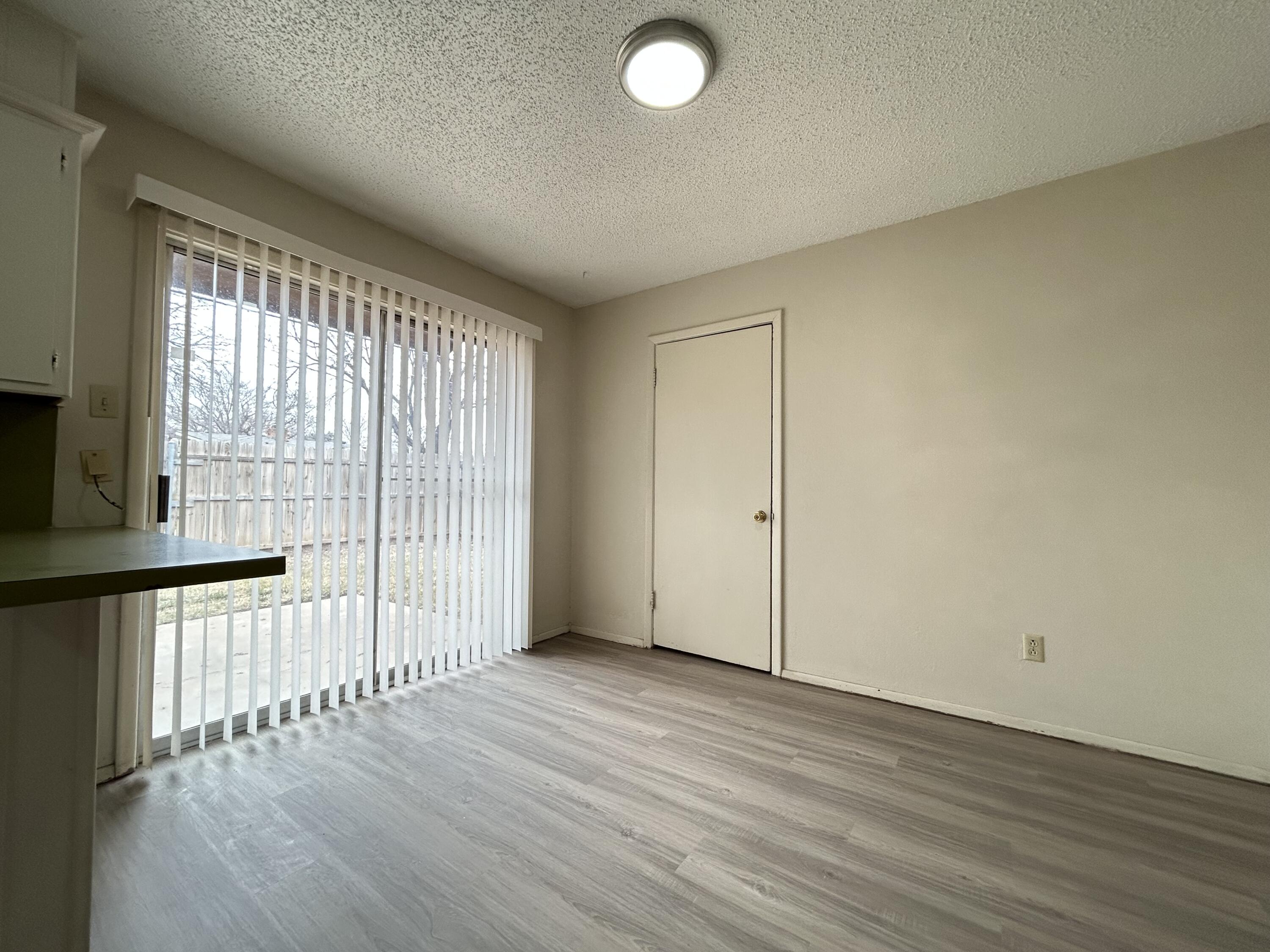 4303 52nd Street, Unit B Lubbock, TX 79413 - Photo 7 of 11 7