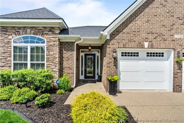 $450,000 | 17128 Piton Way, Louisville, KY 40245