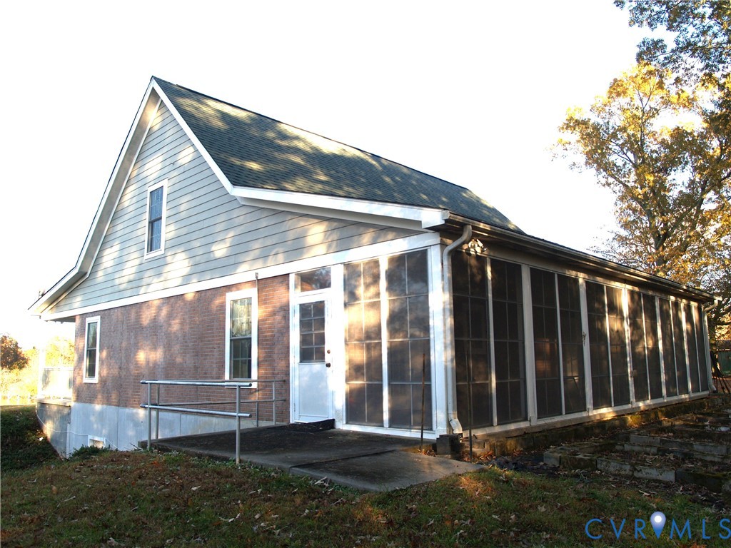 3129 Chickahominy Road Toano, VA 23168 - Photo 28 of 39 a view of back yard of the house