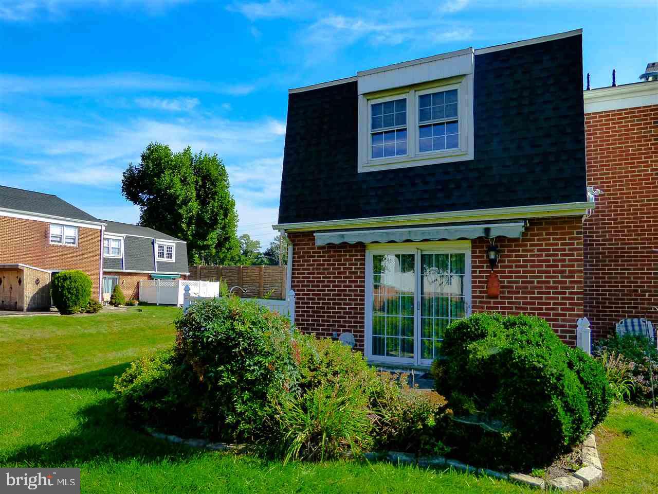 1601 Devers Road York, PA 17404 - Photo 4 of 29 Gallery Image 4
