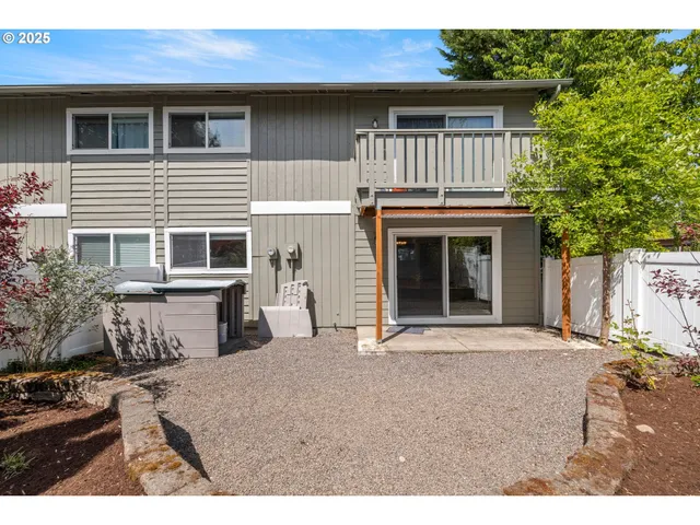 $235,000 | 1950 Northwest 143rd Avenue, Unit 101, Portland, OR 97229