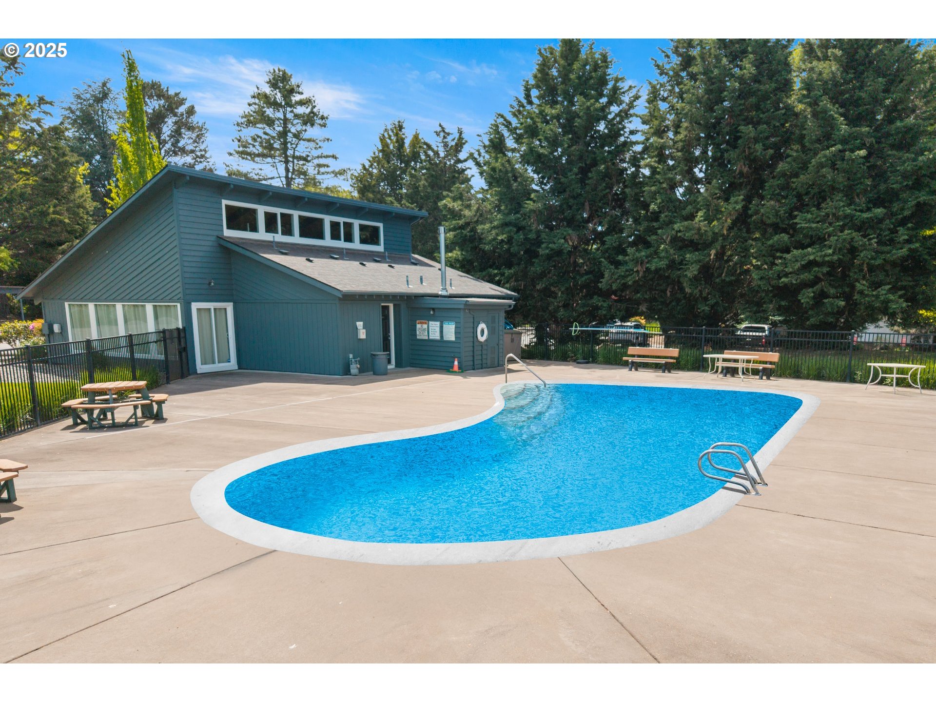 1950 Northwest 143rd Avenue, Unit 101 Portland, OR 97229 - Photo 36 of 45