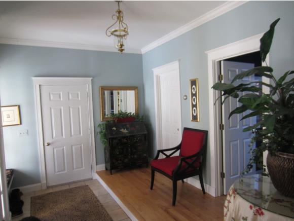 370 Charles Road Williston, VT 05495 - Photo 3 of 36