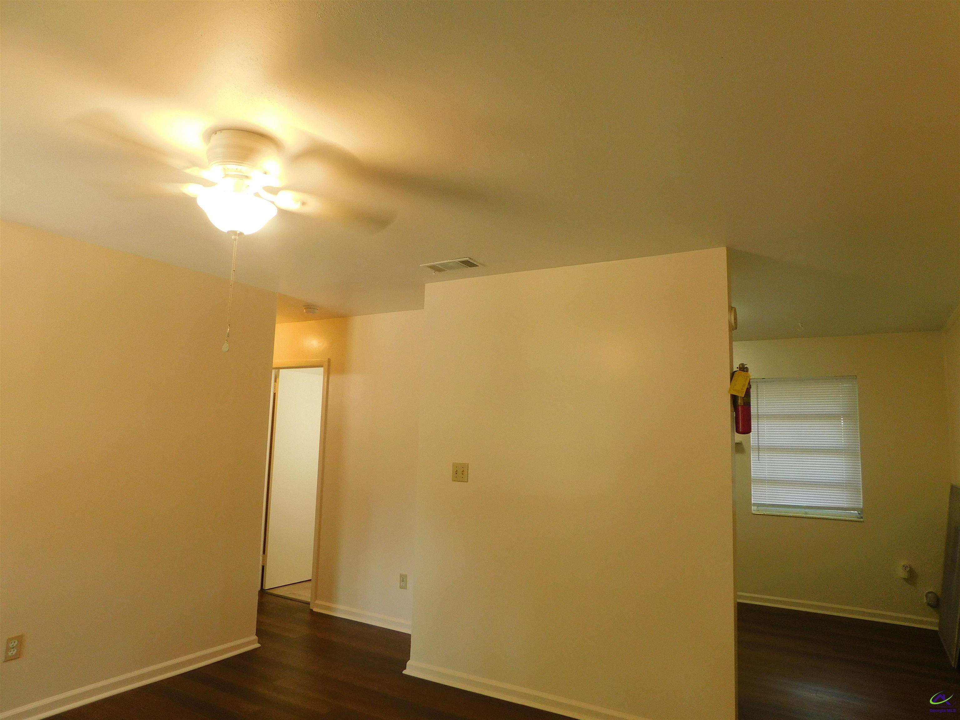 1107 South 2nd Street, Unit 8 Perry, GA 31069 - Photo 4 of 14