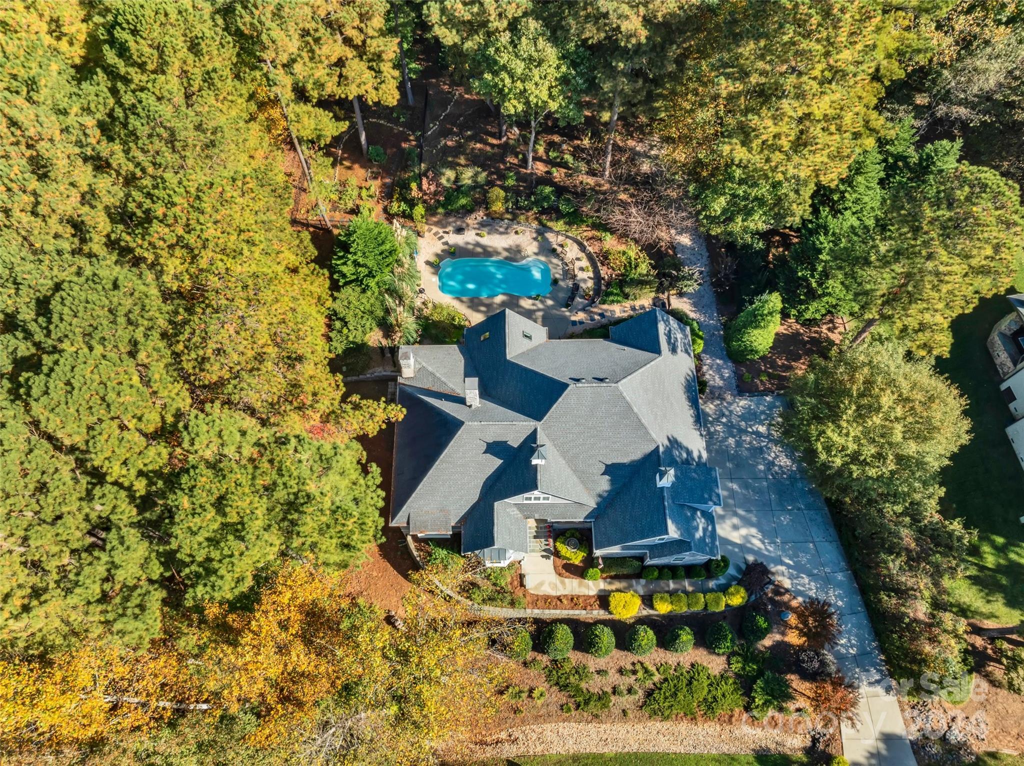 4628 River Oaks Road Clover, SC 29710 - Photo 3 of 38