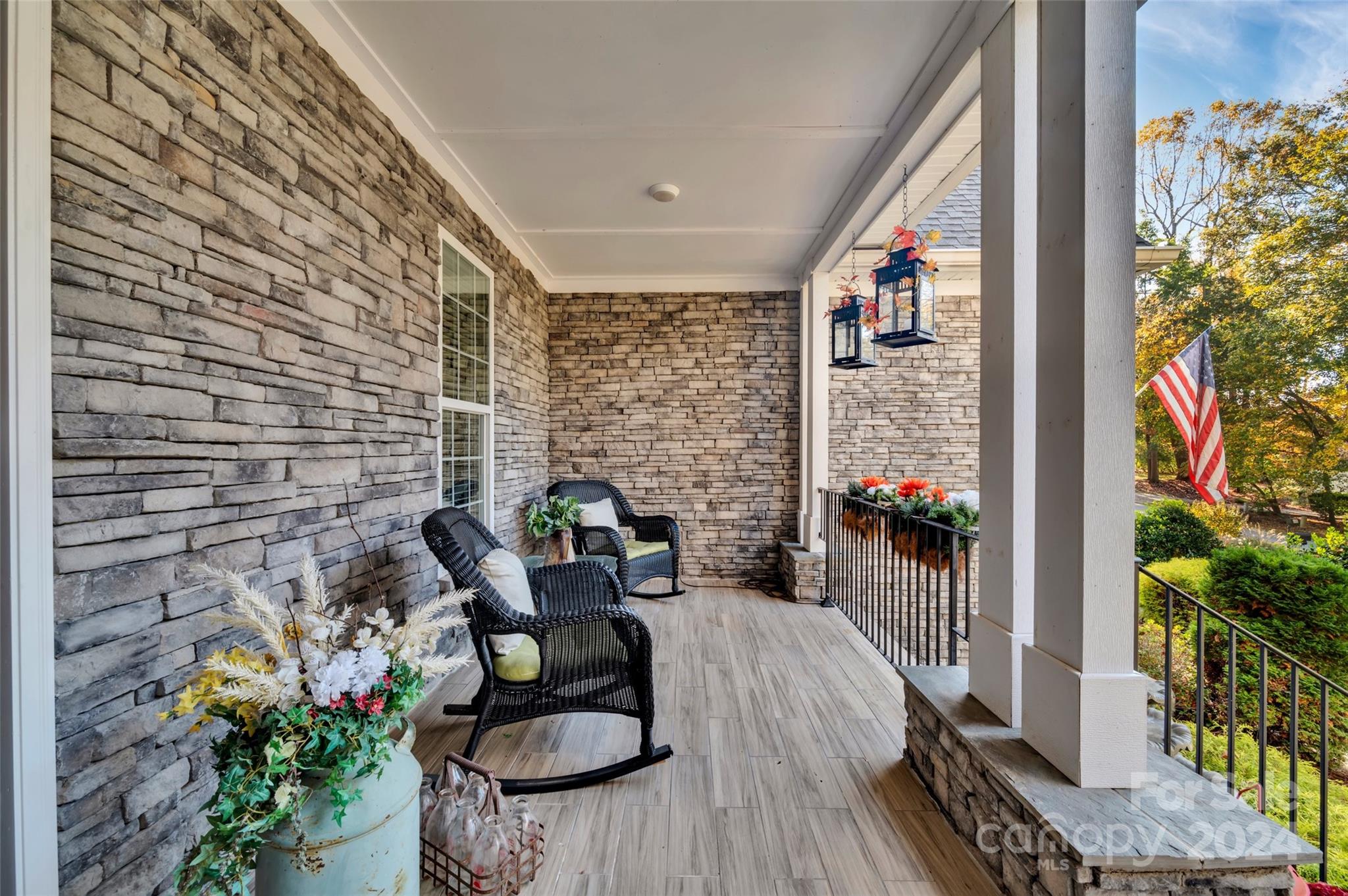 4628 River Oaks Road Clover, SC 29710 - Photo 5 of 38