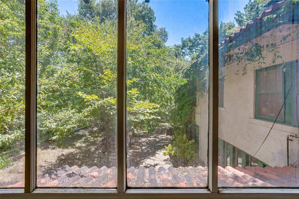 514 South Ravinia Drive Dallas, TX 75211 - Photo 33 of 40 Gallery Image 33