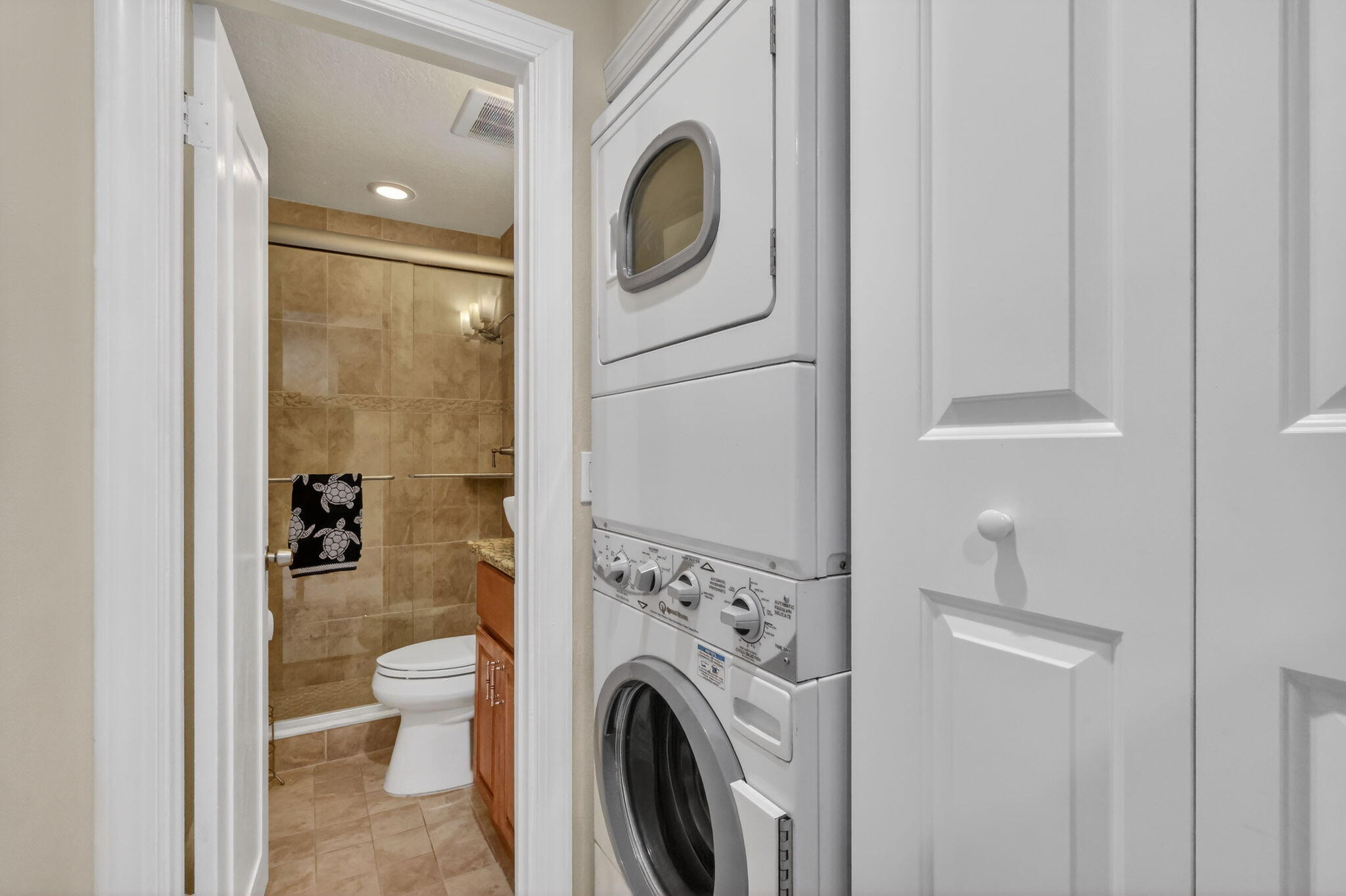 1100 Surf Road, Unit 201 Singer Island, FL 33404 - Photo 20 of 63 Washer/Dryer