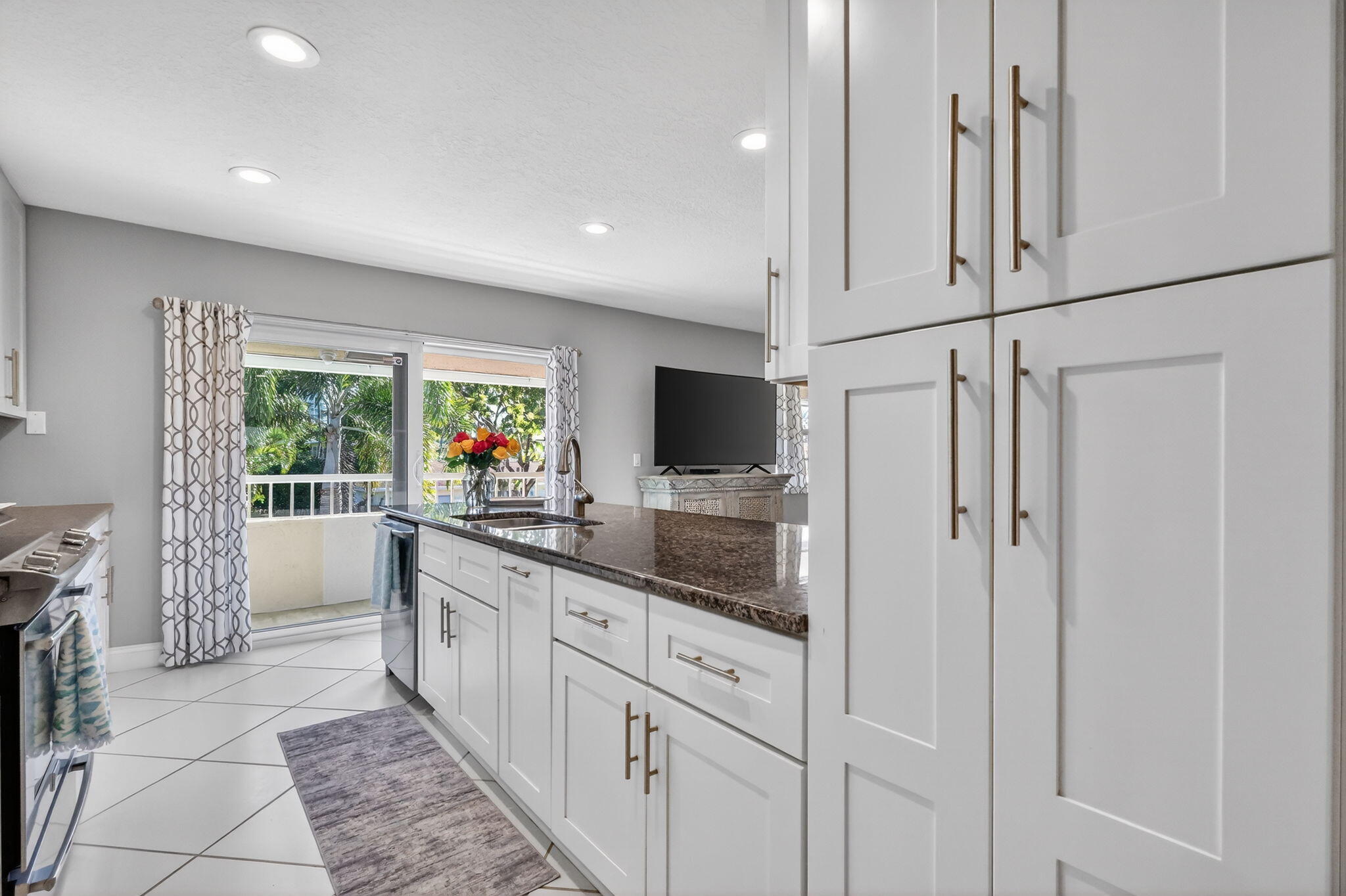 1100 Surf Road, Unit 201 Singer Island, FL 33404 - Photo 31 of 63 Kitchen