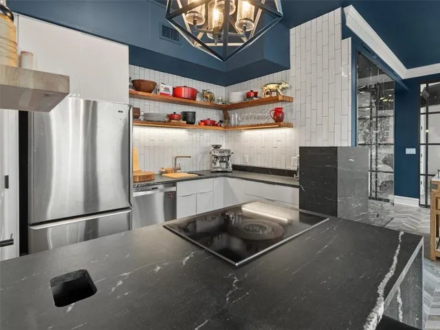 $480,000 | 57 Forsyth Street Northwest, Unit 14D, Atlanta, GA 30303