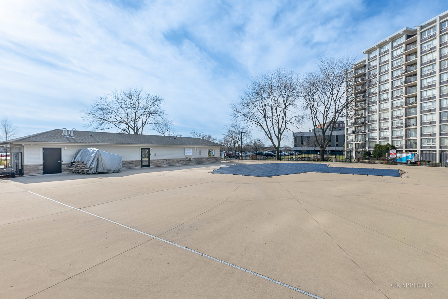8801 West Golf Road, Unit 2I Niles, IL 60714 - Photo 28 of 29 a view of city with tall buildings