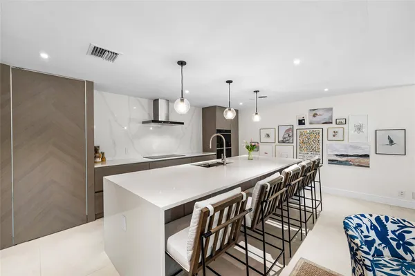 $1,200,000 | 2233 Northeast 30th Court, Lighthouse Point, FL 33064