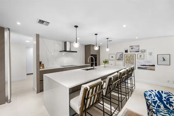 $1,200,000 | 2233 Northeast 30th Court, Lighthouse Point, FL 33064