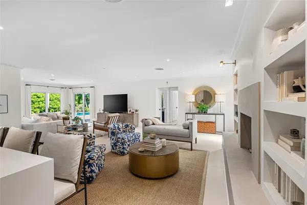 $1,200,000 | 2233 Northeast 30th Court, Lighthouse Point, FL 33064