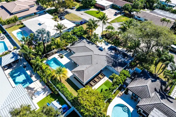 $1,200,000 | 2233 Northeast 30th Court, Lighthouse Point, FL 33064