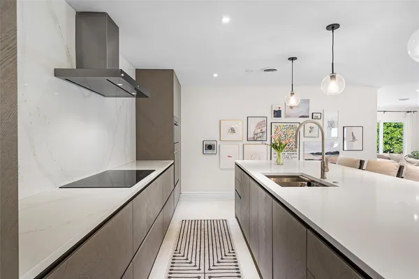 $1,200,000 | 2233 Northeast 30th Court, Lighthouse Point, FL 33064