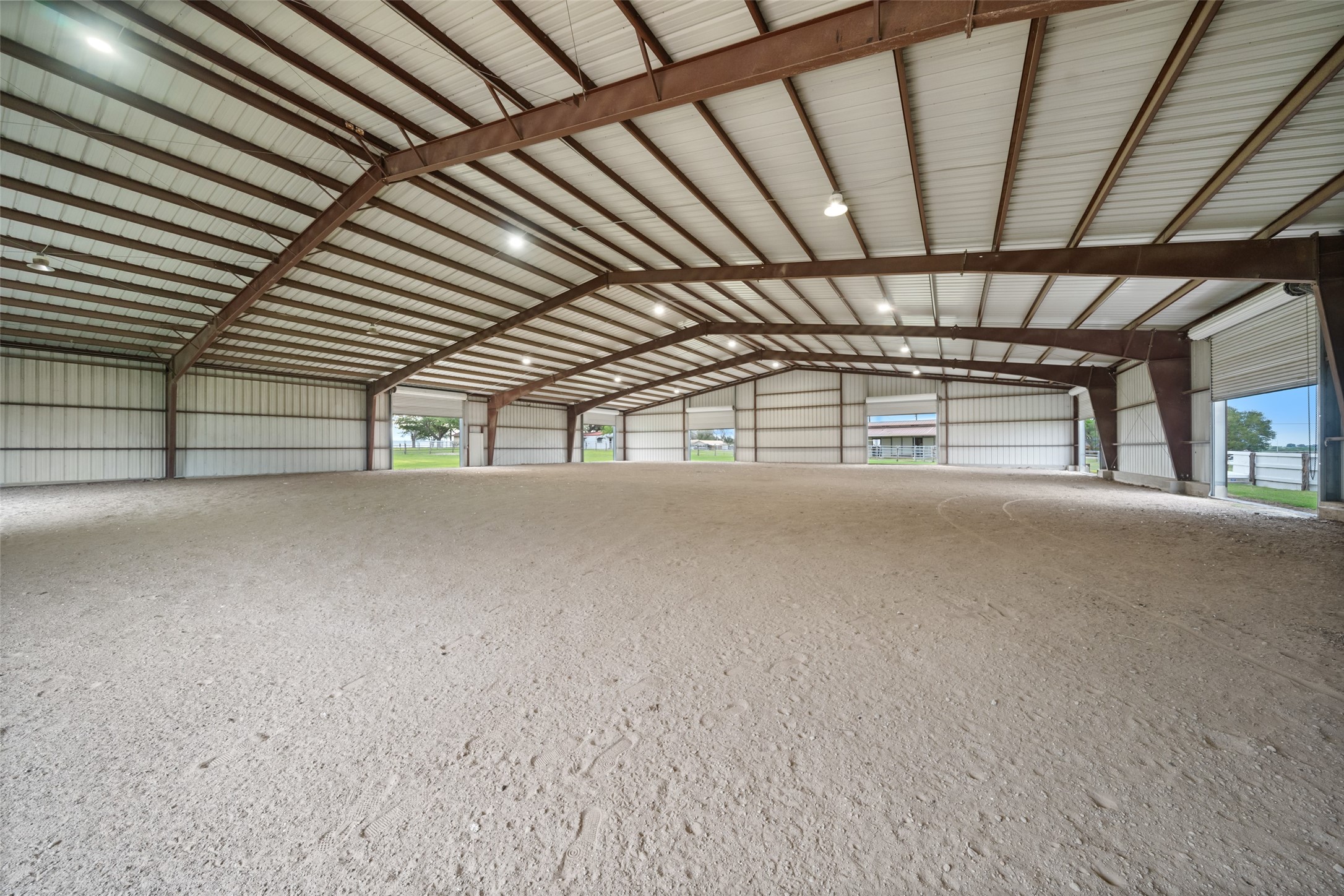 119 Fm 1891 Shiner, TX 77984 - Photo 24 of 40 a view of an empty room