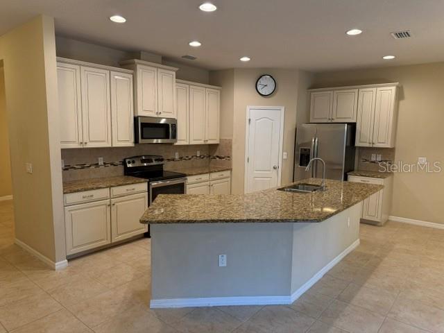 8627 Corinthian Way New Port Richey, FL 34654 - Photo 8 of 30