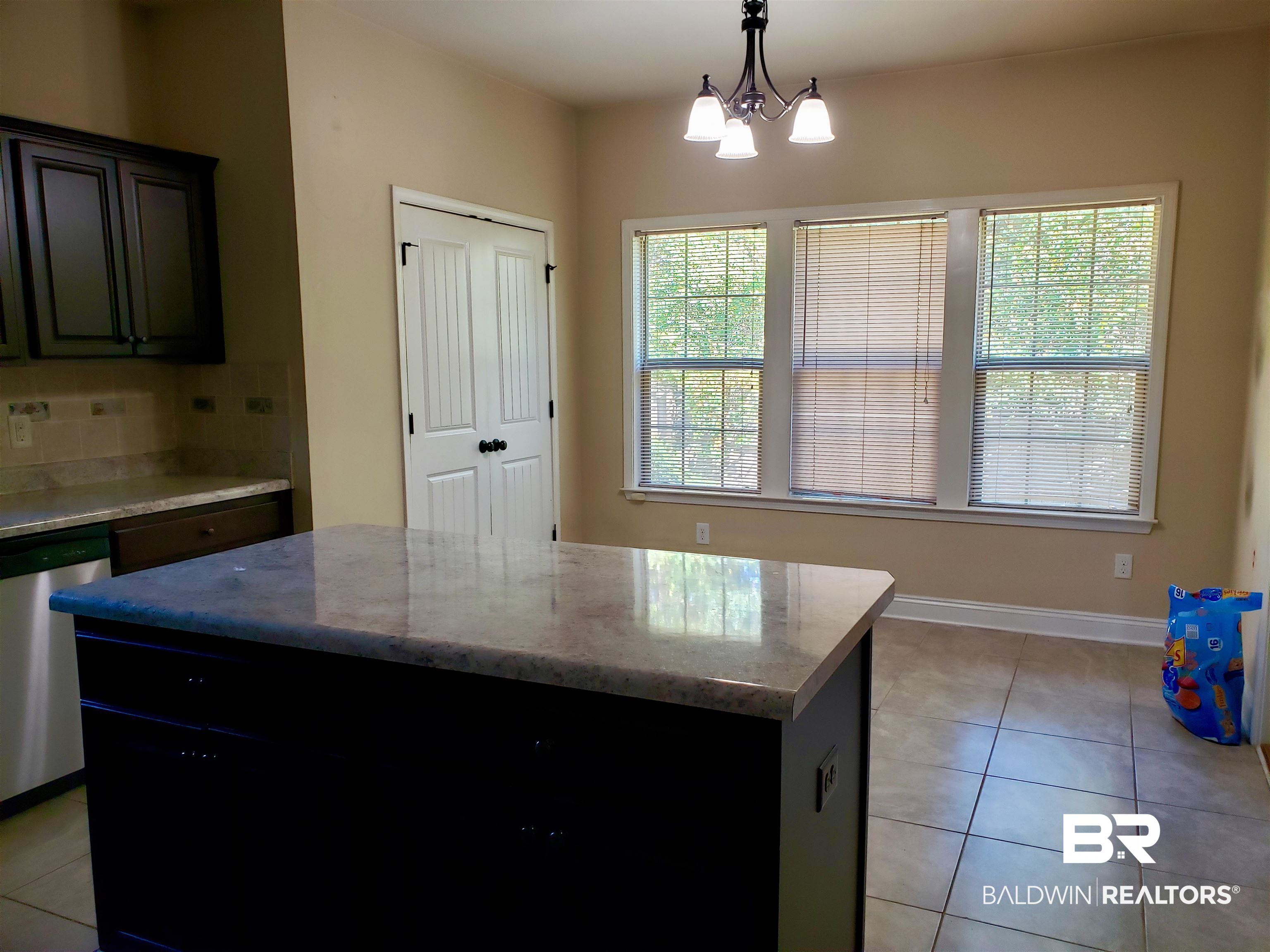 8548 Gatwick Court Mobile, AL 36695 - Photo 16 of 32