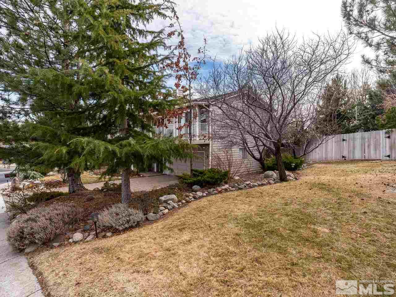 3604 Hemlock Way Reno, NV 89509 - Photo 3 of 23 Photo 3