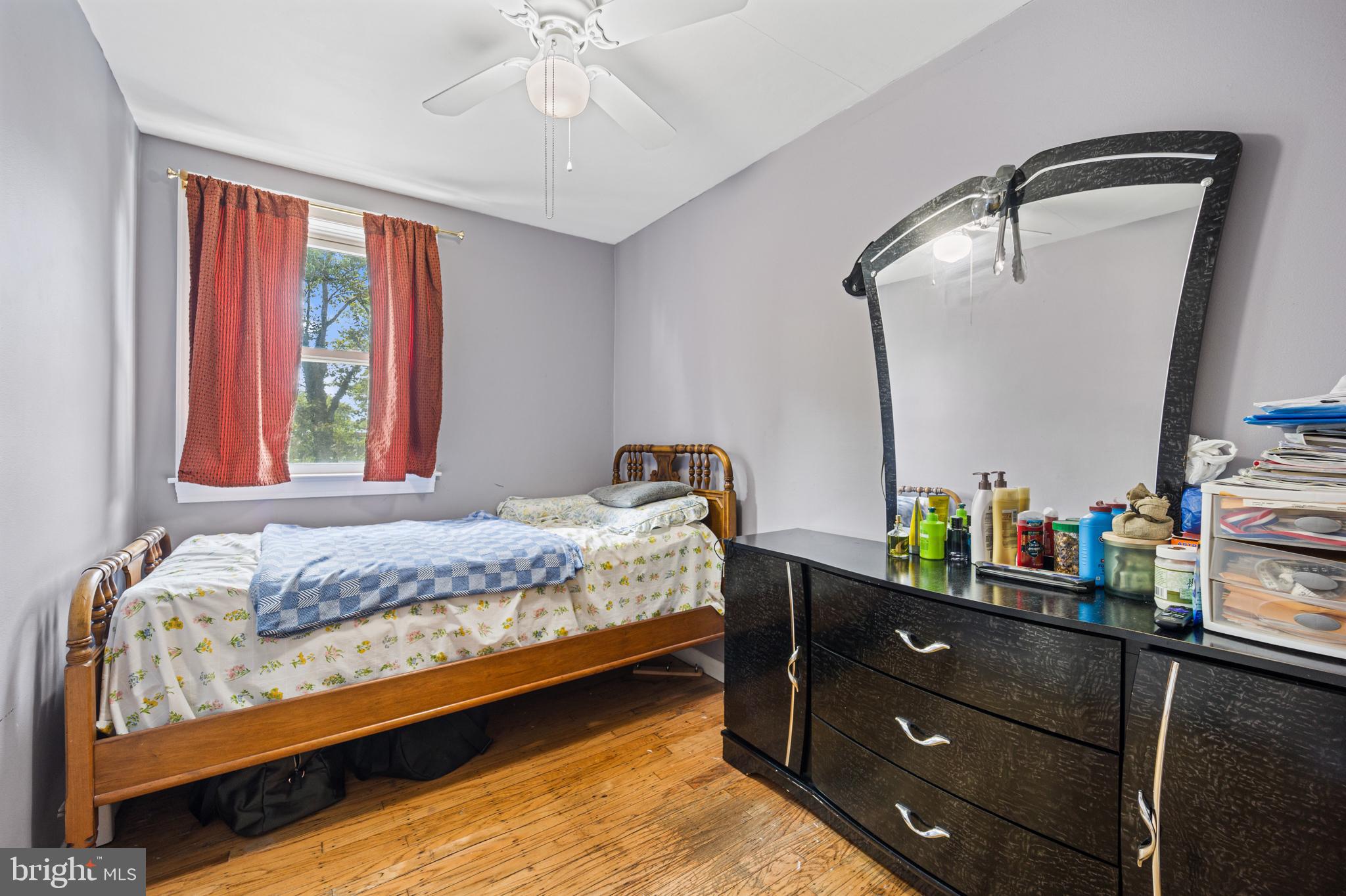910 Grant Road Folcroft, PA 19032 - Photo 23 of 35